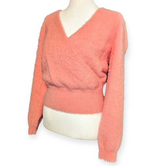 Anthropologie Lili Sidonio Fuzzy Wrap Crop Sweater, Pink, Women's Small - Picture 3 of 8